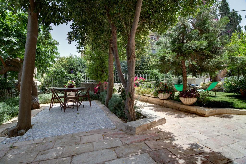 Ferienwohnung Brand New Gem In Talbiyeh Jerusalem Exterior foto